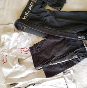 Size A1 jiu jitsu gi & pant sets x 2